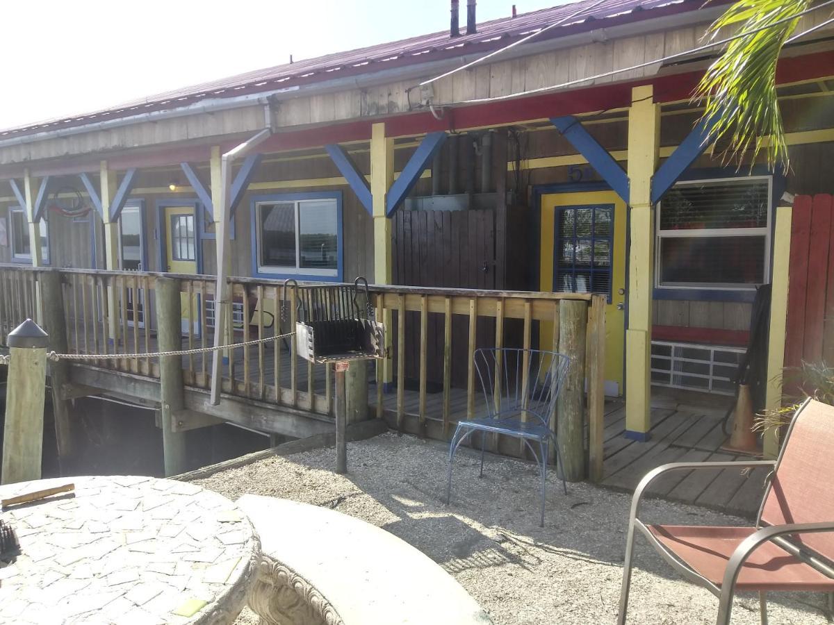 Bridgewater Motel 2*